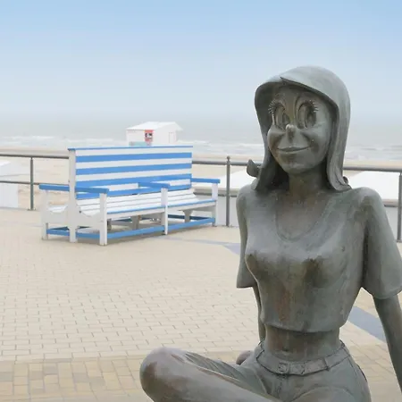 In With Sea View Дом отдыха